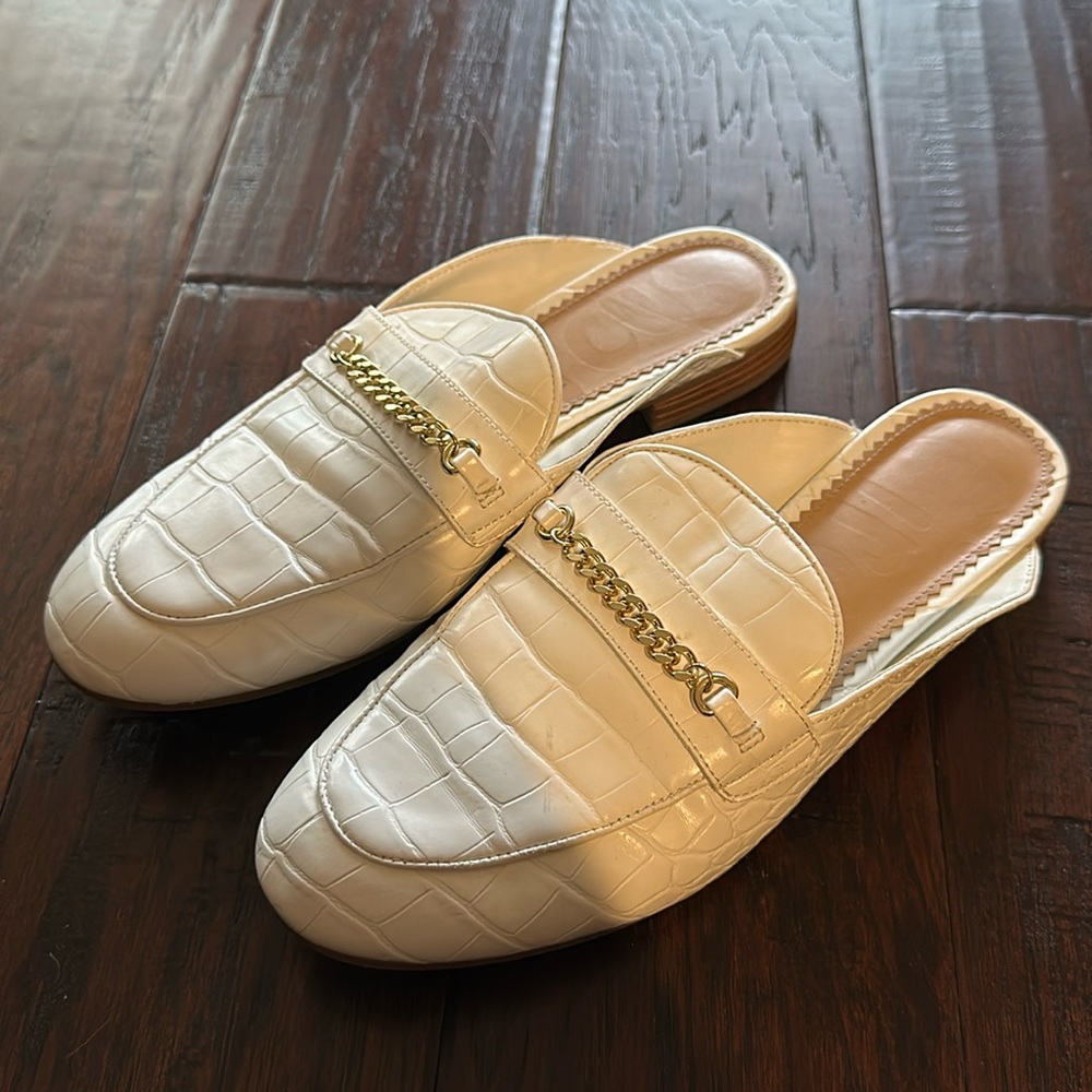 Circus by Sam Edelman White Croc-Embossed Chain Link Mules